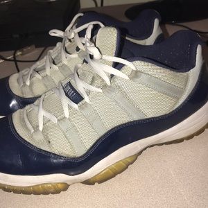 Retro 11 Georgetown’s!